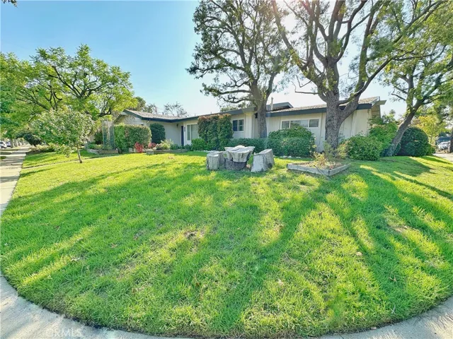 10229 Aldea Avenue, Northridge, California 91325