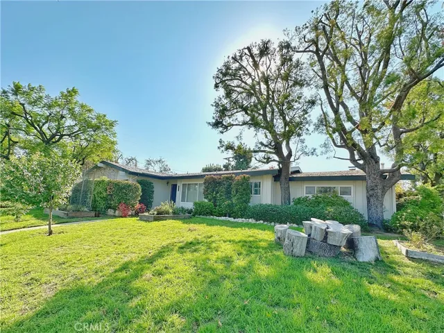10229 Aldea Avenue, Northridge, California 91325