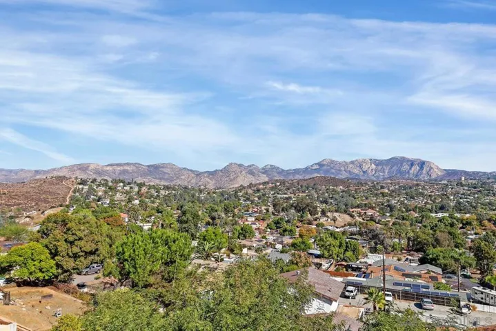 13220 Cuyamaca Vista Dr, Lakeside, California 92040