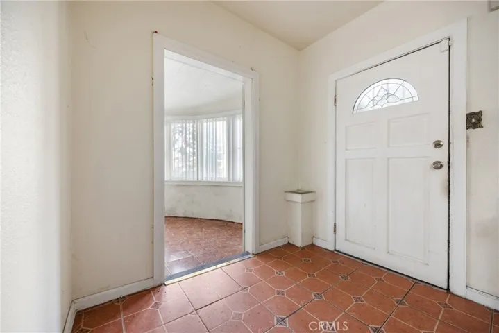 3688 Walnut Avenue, Lynwood, California 90262