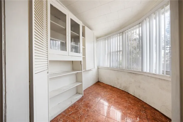 3688 Walnut Avenue, Lynwood, California 90262