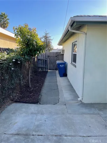 8849 1/2 Elm Ave., Temple City, California 91780-1843