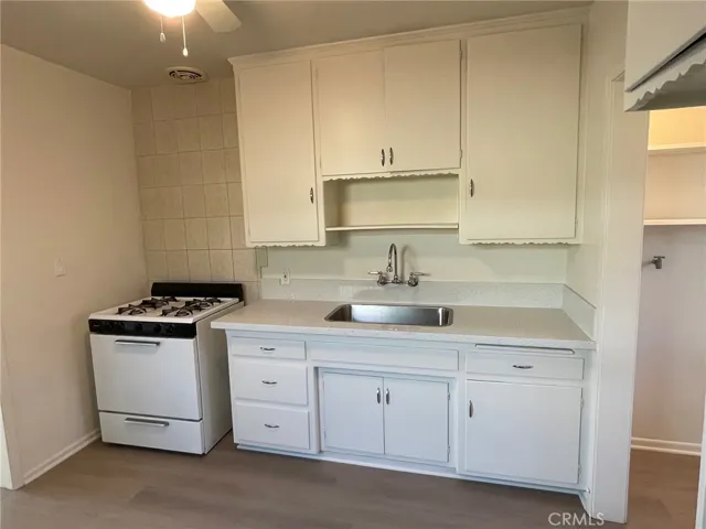 8849 1/2 Elm Ave., Temple City, California 91780-1843