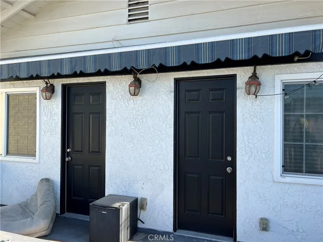 505 & 505 .5 Acacia Avenue, Corona Del Mar, California 92625