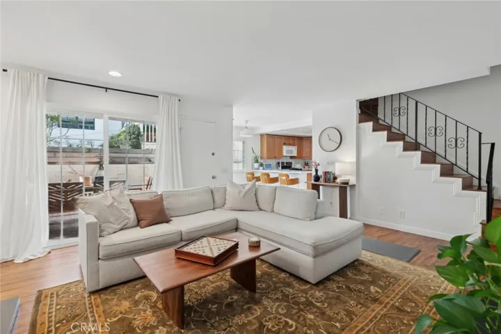 505 & 505 .5 Acacia Avenue, Corona Del Mar, California 92625