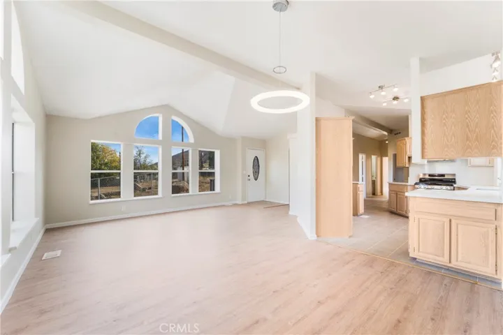 33685 Old State Highway, Hemet, California 92545