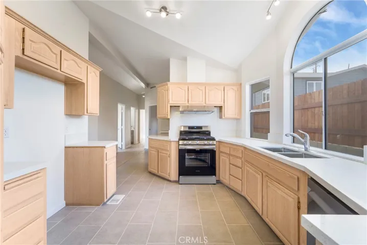 33685 Old State Highway, Hemet, California 92545