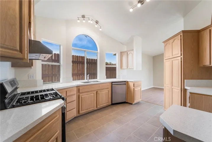 33685 Old State Highway, Hemet, California 92545