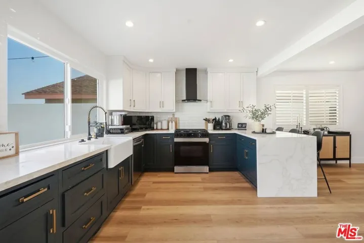 961 Stonebryn Drive, Harbor City, California 90710