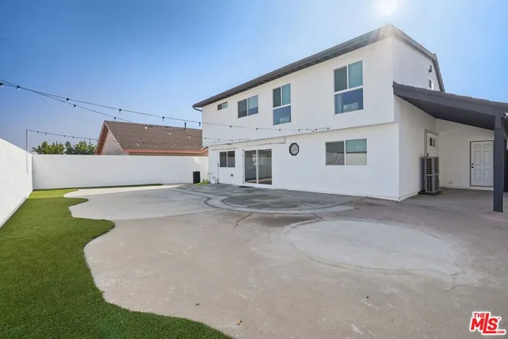 961 Stonebryn Drive, Harbor City, California 90710