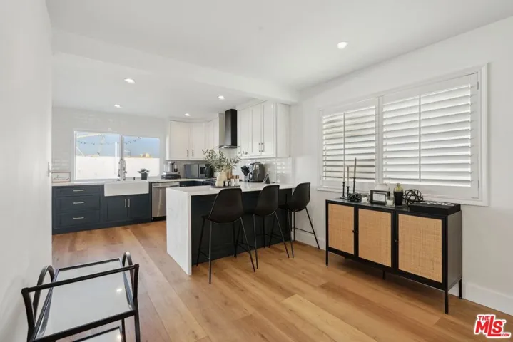 961 Stonebryn Drive, Harbor City, California 90710