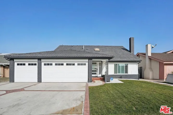 961 Stonebryn Drive, Harbor City, California 90710