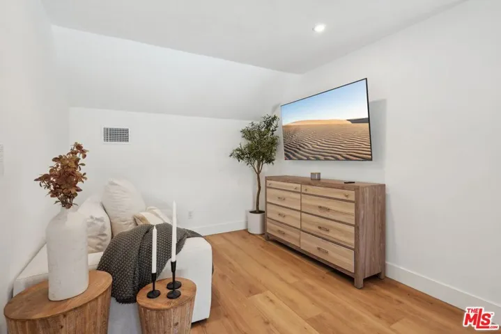 961 Stonebryn Drive, Harbor City, California 90710
