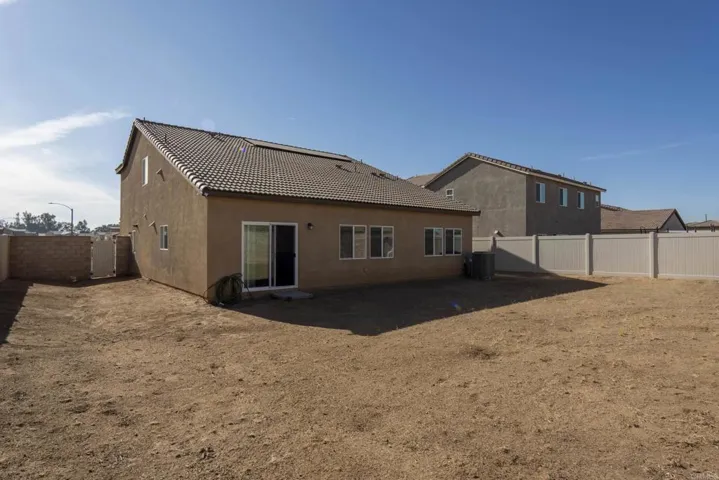 31192 Scrub Jay Road, Winchester, California 92596
