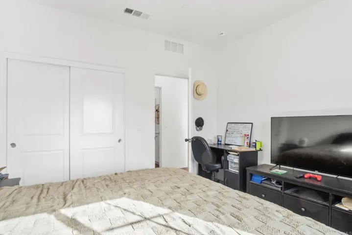 31192 Scrub Jay Road, Winchester, California 92596