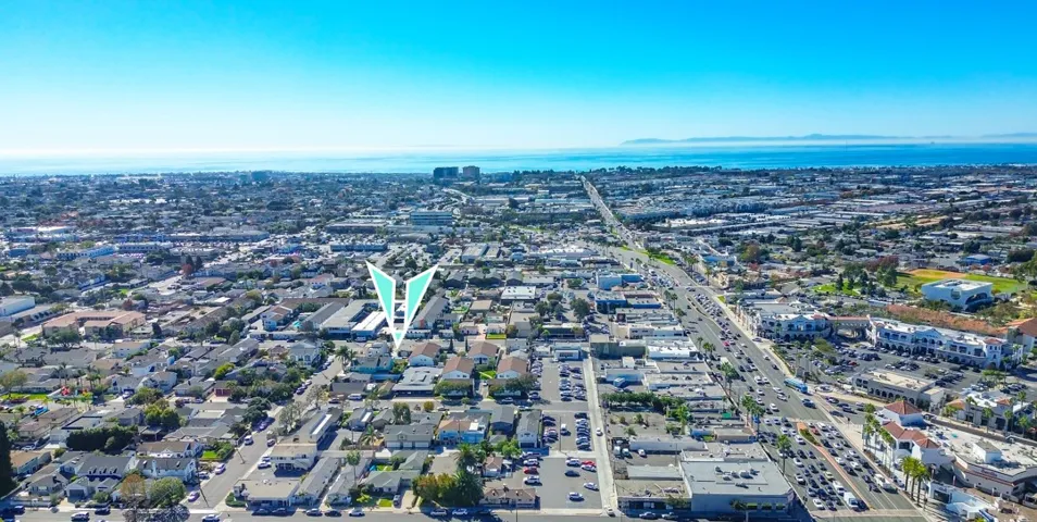 132 E 18th Street, Costa Mesa, California 92627