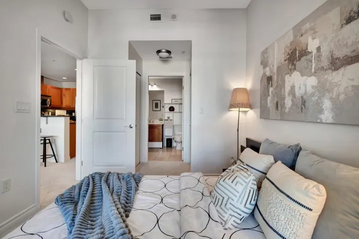 475 Redwood St 301, San Diego, California 92103