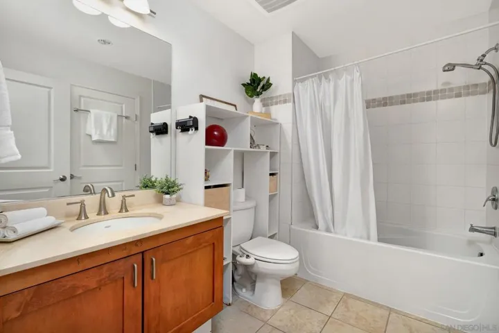 475 Redwood St 301, San Diego, California 92103