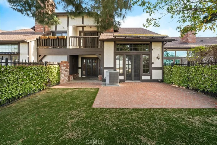 950 S Rim Crest Drive 12, Anaheim Hills, California 92807