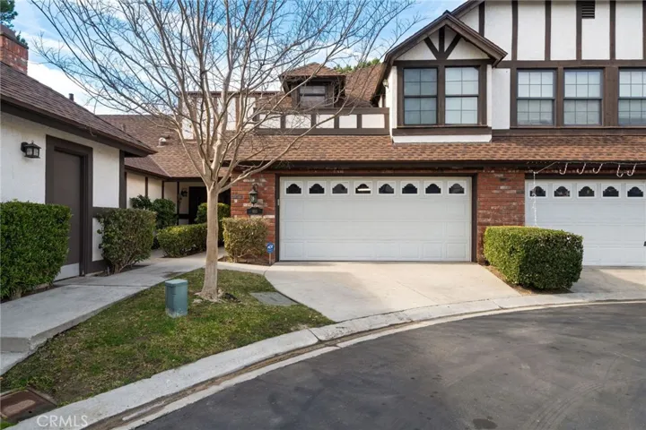 950 S Rim Crest Drive 12, Anaheim Hills, California 92807