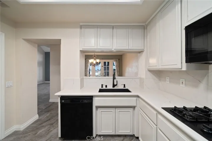 950 S Rim Crest Drive 12, Anaheim Hills, California 92807