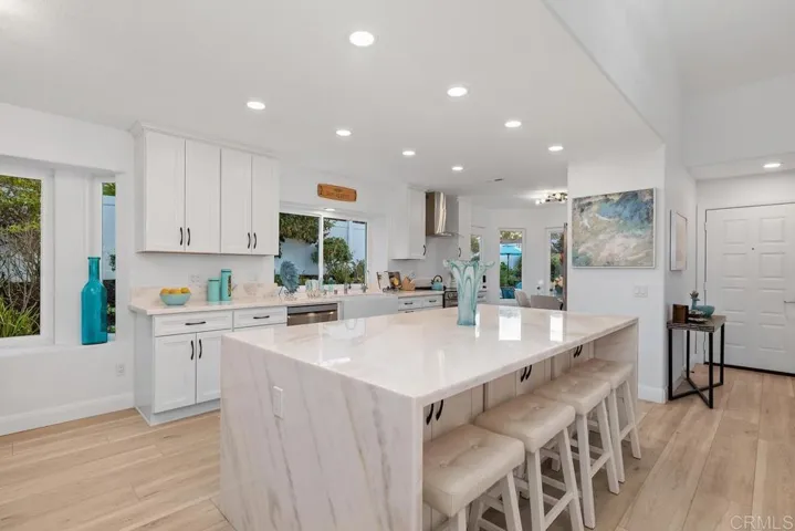 4908 Icaria Way, Oceanside, California 92056