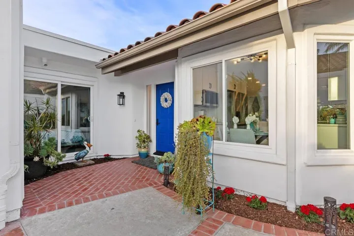 4908 Icaria Way, Oceanside, California 92056
