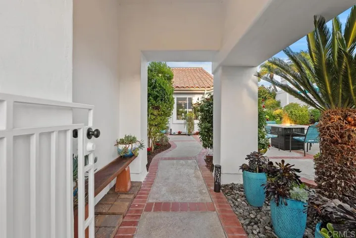 4908 Icaria Way, Oceanside, California 92056