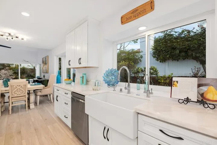 4908 Icaria Way, Oceanside, California 92056