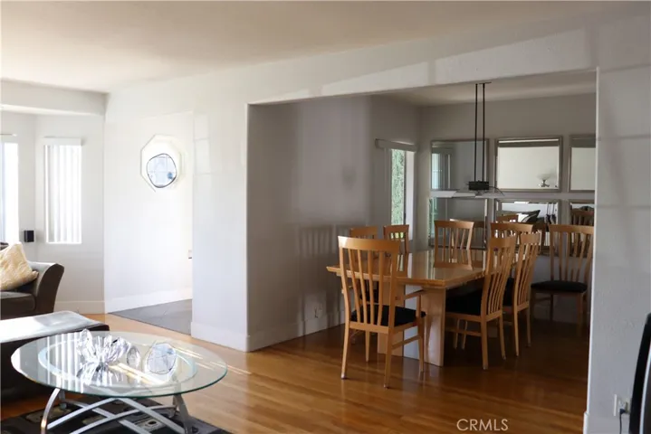 15811 Marlin Place, Lake Balboa, California 91406