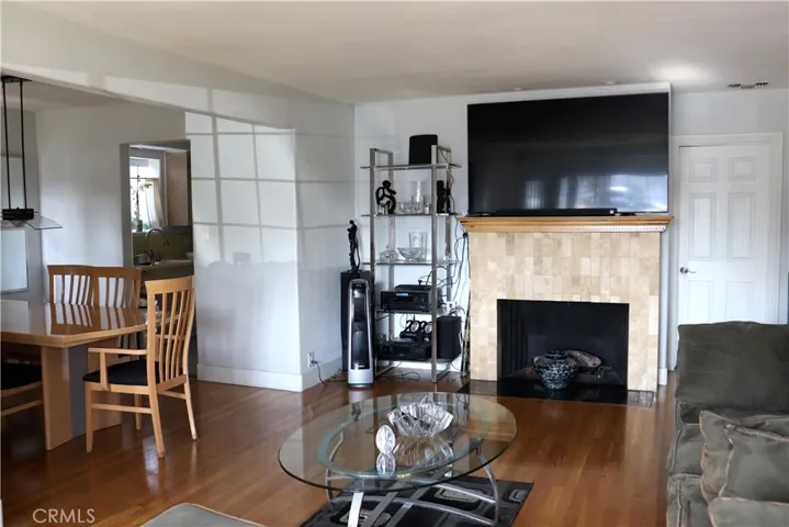 15811 Marlin Place, Lake Balboa, California 91406