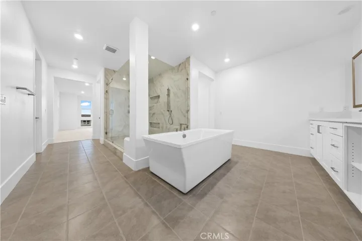 258 Sora, Irvine, California 92618