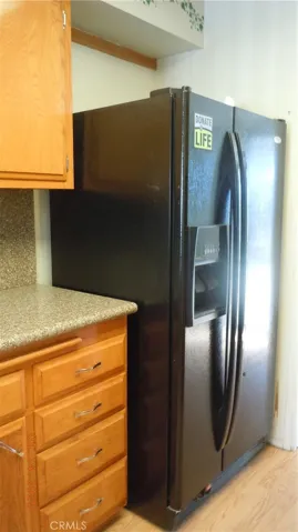 Another view of the kitchen.