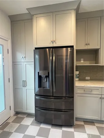 5519 Buffalo Avenue, Sherman Oaks, California 91401