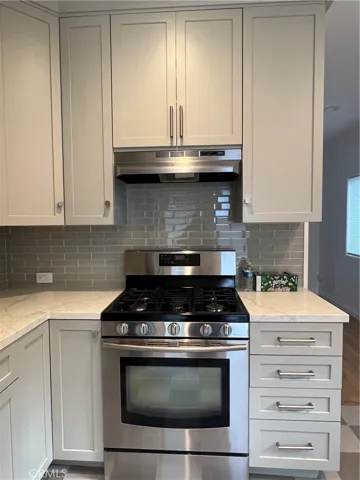 5519 Buffalo Avenue, Sherman Oaks, California 91401