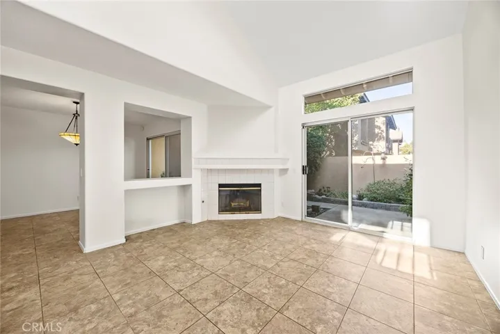 8015 E Snowberry Lane, Anaheim Hills, California 92808