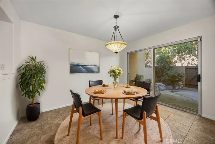 8015 E Snowberry Lane, Anaheim Hills, California 92808