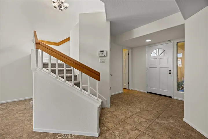 8015 E Snowberry Lane, Anaheim Hills, California 92808