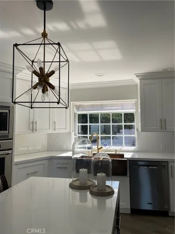 5823 Finecrest Drive, Rancho Palos Verdes, California 90275