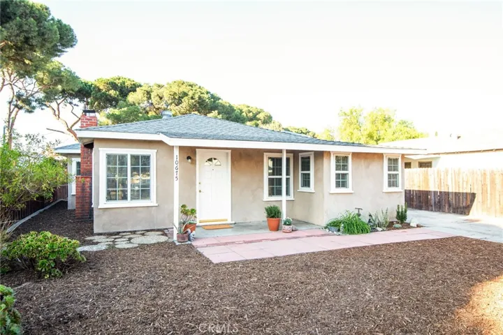10675 Sherman Place, Sun Valley, California 91352