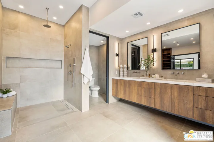 70 Magdalena Drive, Rancho Mirage, California 92270