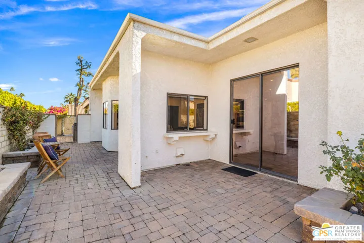 70 Magdalena Drive, Rancho Mirage, California 92270