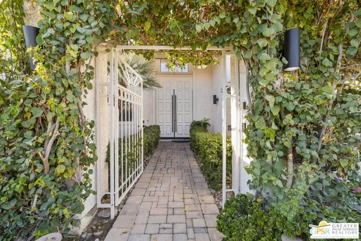 70 Magdalena Drive, Rancho Mirage, California 92270