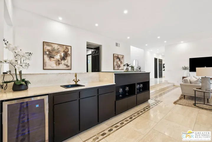 70 Magdalena Drive, Rancho Mirage, California 92270