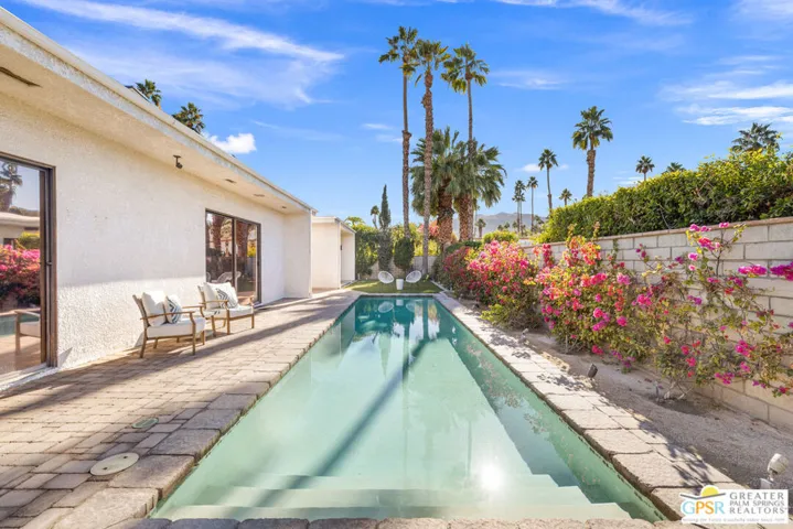 70 Magdalena Drive, Rancho Mirage, California 92270
