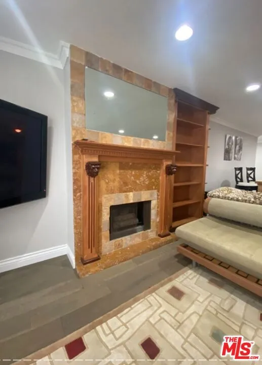 1940 N Highland Avenue 44, Los Angeles, California 90068 home-pic-9