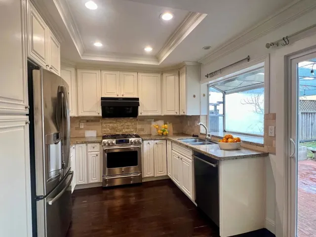 834 Sunnyarbor Court, Campbell, California 95008