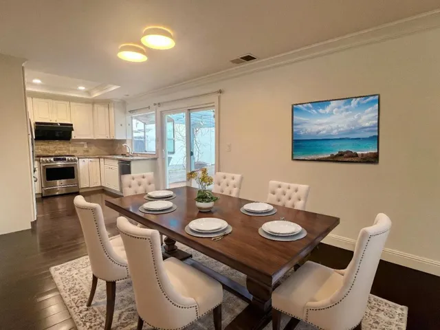 834 Sunnyarbor Court, Campbell, California 95008