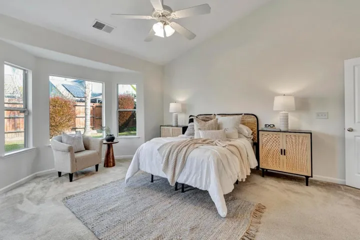 1126 E Royal Dornoch, Fresno, California 93730