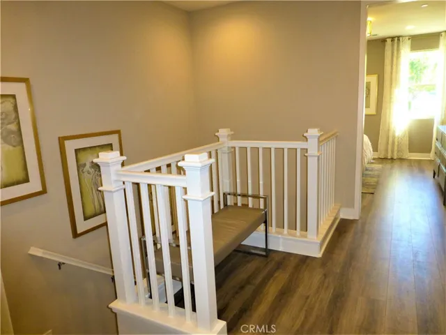 These are photos of the model home so you can have an idea of what to do with it.